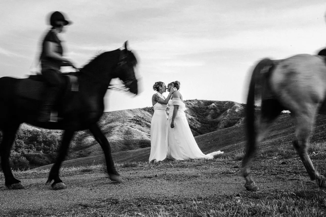 Marta & Giulia, photo 55